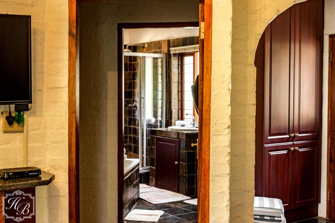 Heysbrook Estate - Luxurious Lodges In A Private Valley Waterval-Onder 외부 사진