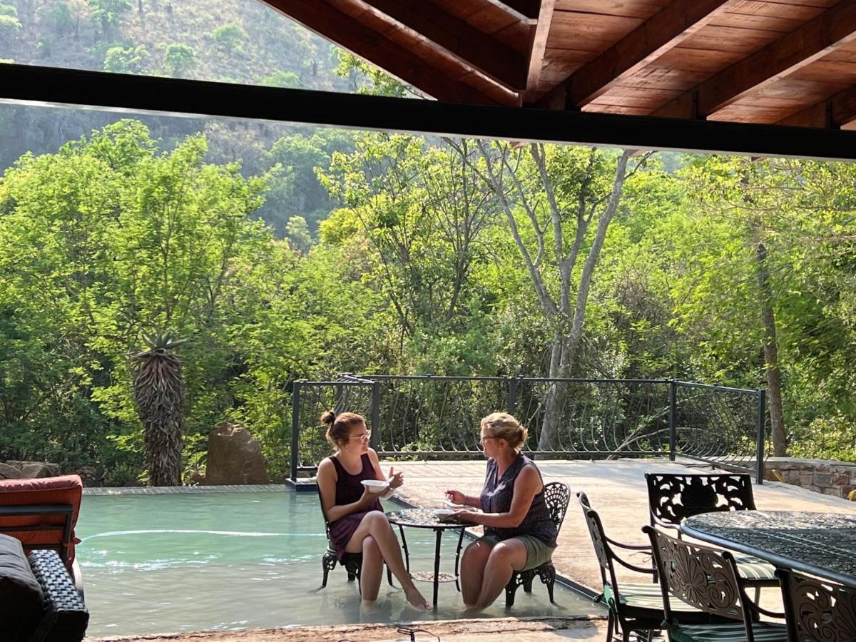 Heysbrook Estate - Luxurious Lodges In A Private Valley Waterval-Onder 외부 사진